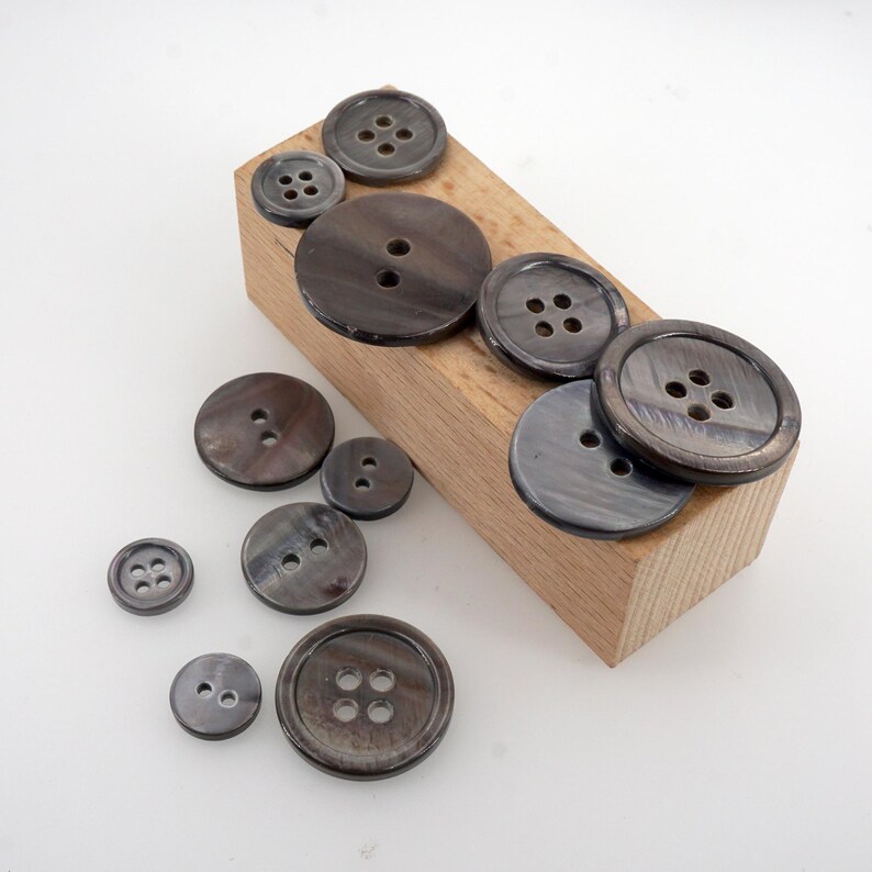 Grey Shell Buttons 10 Pieces Classic Ring Edge Smoke Grey Shell Button, Shirt, Suiting ...