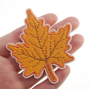 Herbst Maple Leaf Gestickter Aufnäher
