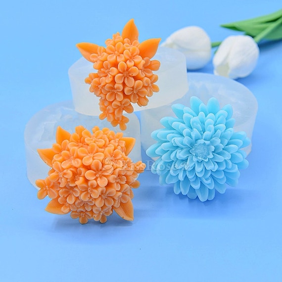 Silicone Flower Mold Tiny Daisy DIY Earrings Flexible Resin Fondant Mold  1PC