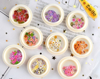 Mixed beautiful wood pulp flowers for resin craft-Flowers as silicone mold fillers-Resin mold fillers-Daisy/rose nail art flowers