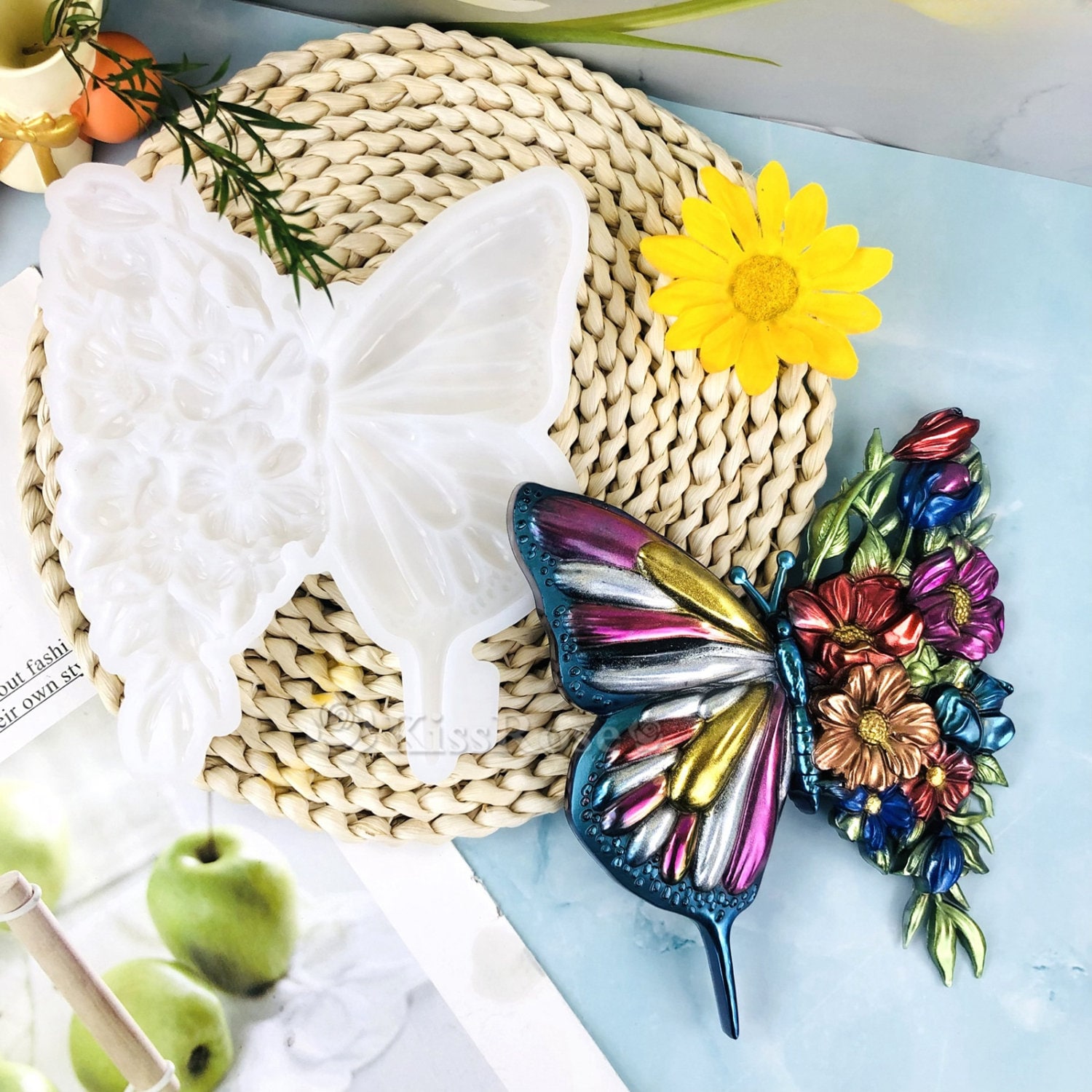 DIY 4Pcs Butterfly Wall Hanging Keychain Silicone Epoxy Molds Keychain Pendant C