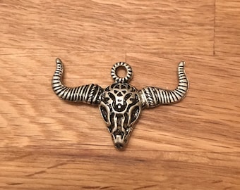 LONGHORN Lot of 5 Pieces Tibetan Silver Tone Cow Skull Alloy Bead 14mm Hole 2mm