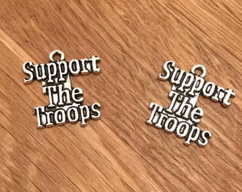 Antique Silver Tone Tibetan Silver Support The Troops Pendentif Charms 21mm x 20mm