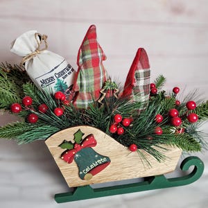 Christmas sleigh, sleigh centerpiece, christmas centerpiece, christmas decor