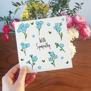 Carte Oubliez-moi pas la carte | Floral bleu avec carte de vœux de sympathie
