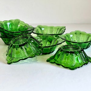 Vintage Set of Eight Avocado Green Square Scalloped Edge Dessert Bowls Green Pressed/Depression Glass Bowls