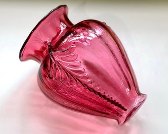 Vintage Fenton Cranberry Vase Feather Pattern, Fenton Glass Cranberry Feather Vase Collectible