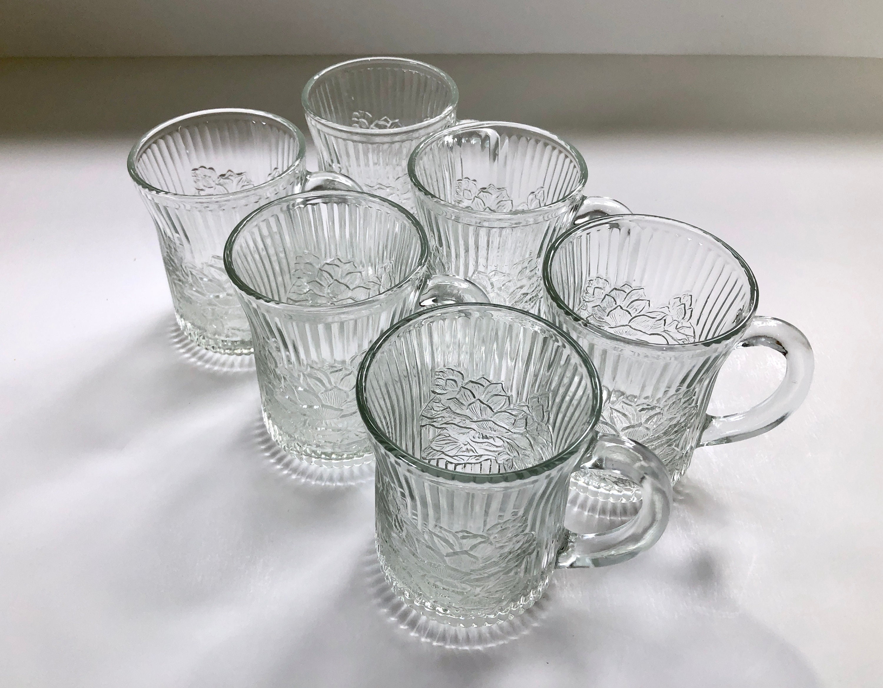 Vintage KIG Clear Glass Coffee Mugs, Ridge Texture Embossed Flowers Pressed  Glass Mugs Tea Mugs Floral Design 80s -  Hong Kong