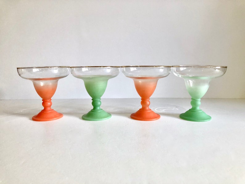 Vintage Blendo Margarita Lunettes Set de Quatre Verres Vert Dépoli et Orange Barware Rétro Milieu du Siècle Verrerie Colorée Moderne image 2