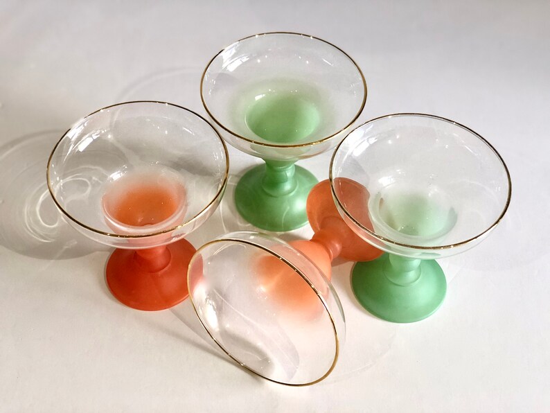 Vintage Blendo Margarita Lunettes Set de Quatre Verres Vert Dépoli et Orange Barware Rétro Milieu du Siècle Verrerie Colorée Moderne image 6