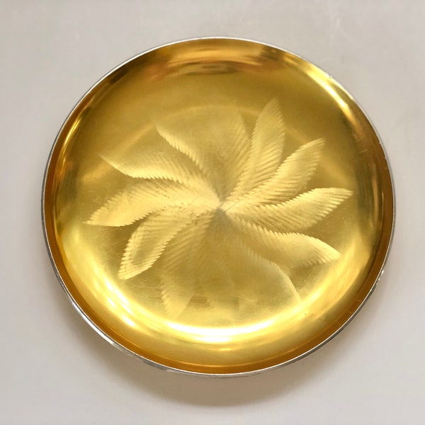 Vintage Mid Century Scandinavian Modern Anodized Aluminum Yellow/Gold Enamel Plate Olden Design Norway Etched Pinwheel Flower Plate