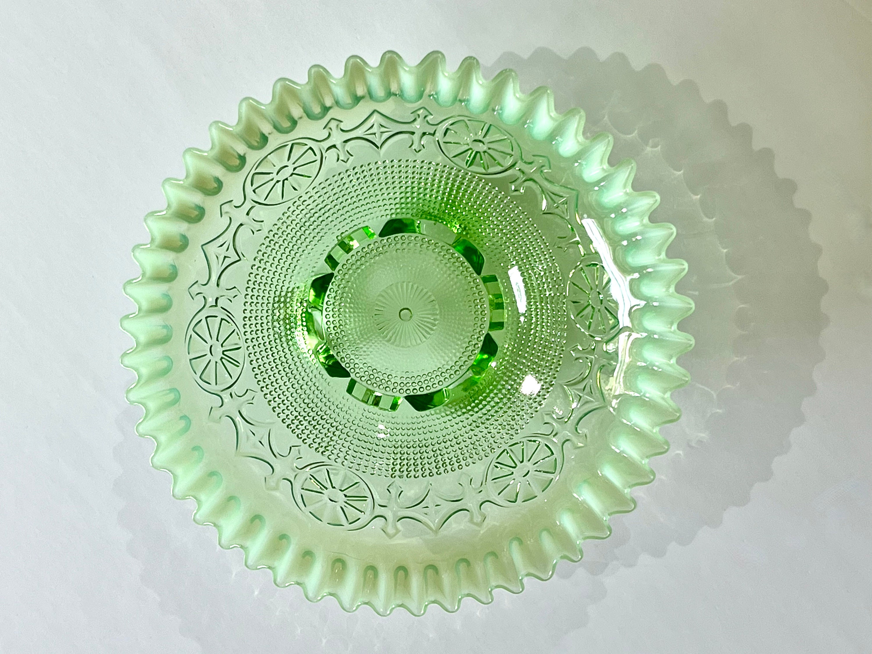 ヴィンテージ ジェファーソンガラス グリーン オパールセント ボウル