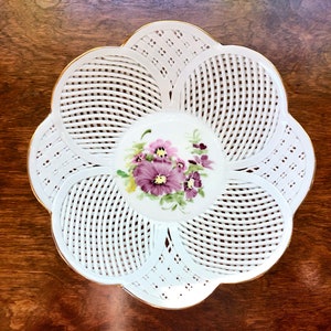 Vintage Hand Made Hand Painted Reticulated Porcelain Footed Dish Romanian Floral Woven Pedestal Bowl/Compote Candy Dish Russ Collection image 3