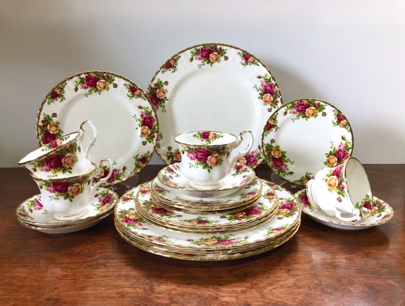 naar voren gebracht Onmogelijk zout Royal Albert Old Country Roses 20 pct servies Set Vier 4 - Etsy België