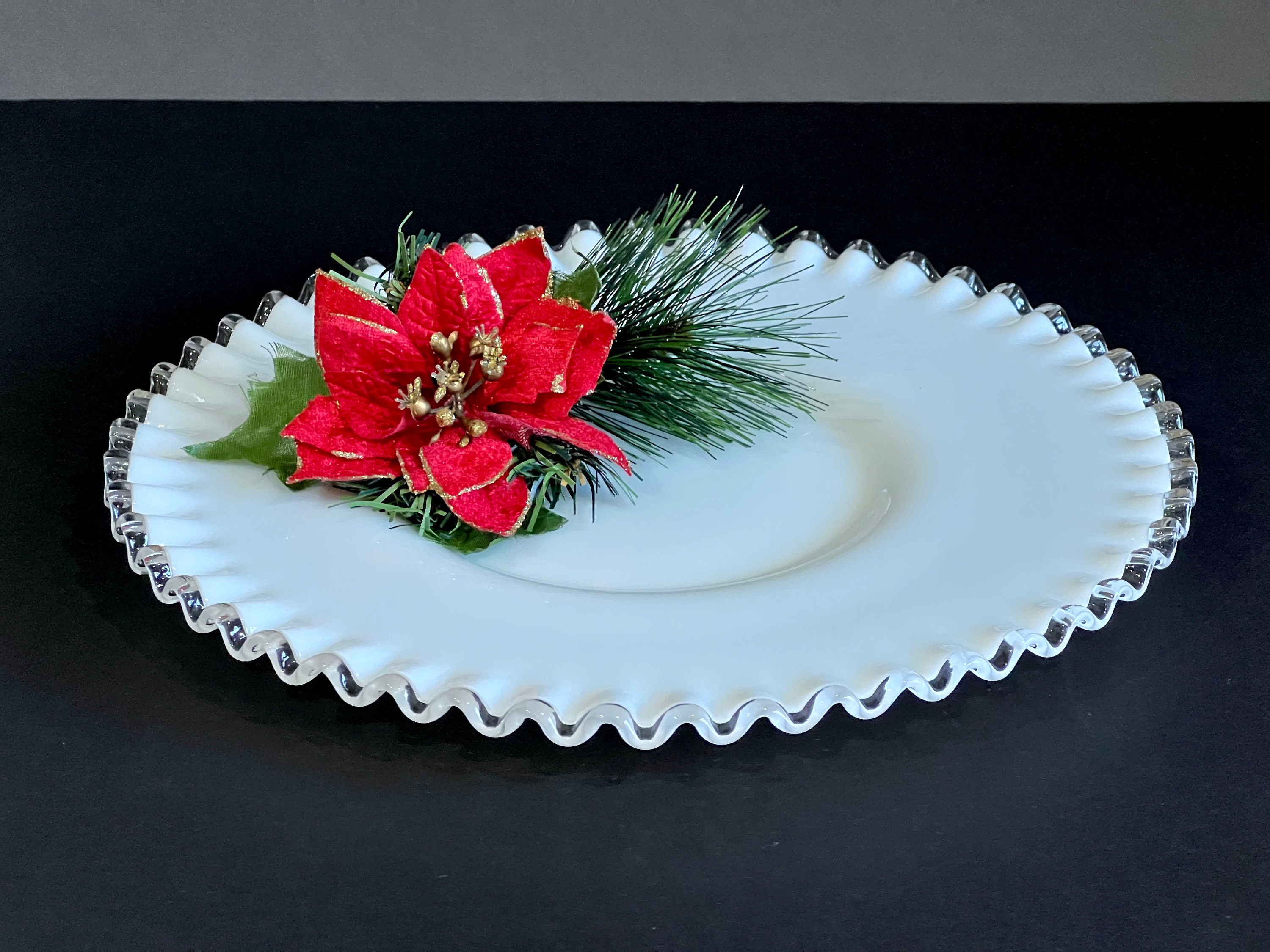 Fenton Silver Crest Dinner Plates - Etsy Fenton Silver Crest Dinner Plates - Etsy