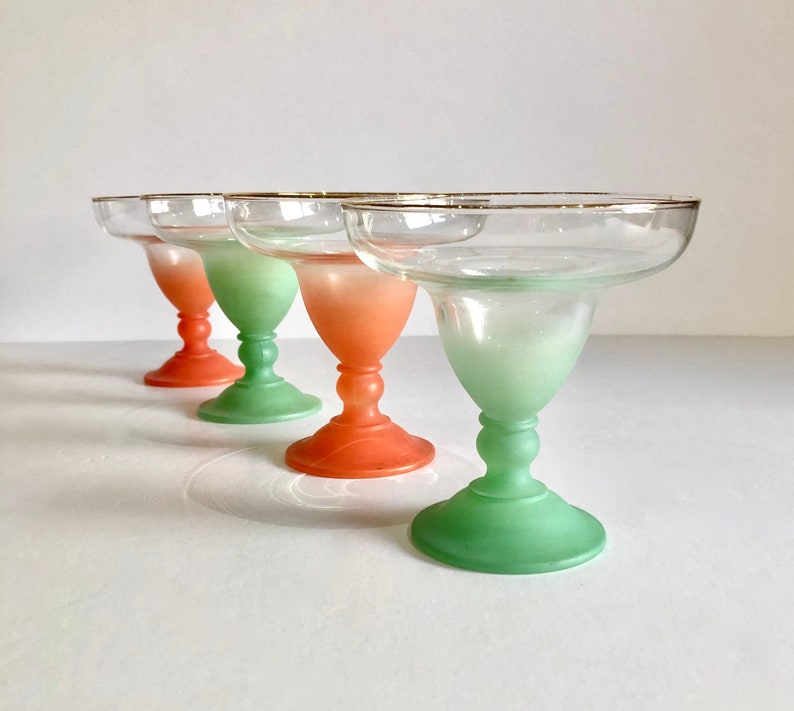 Vintage Blendo Margarita Lunettes Set de Quatre Verres Vert Dépoli et Orange Barware Rétro Milieu du Siècle Verrerie Colorée Moderne image 1