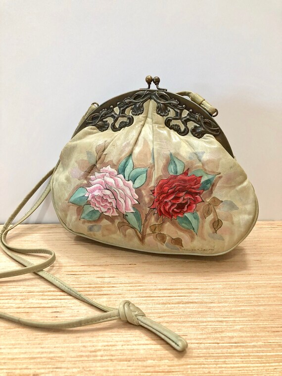 fancy hand purse design
