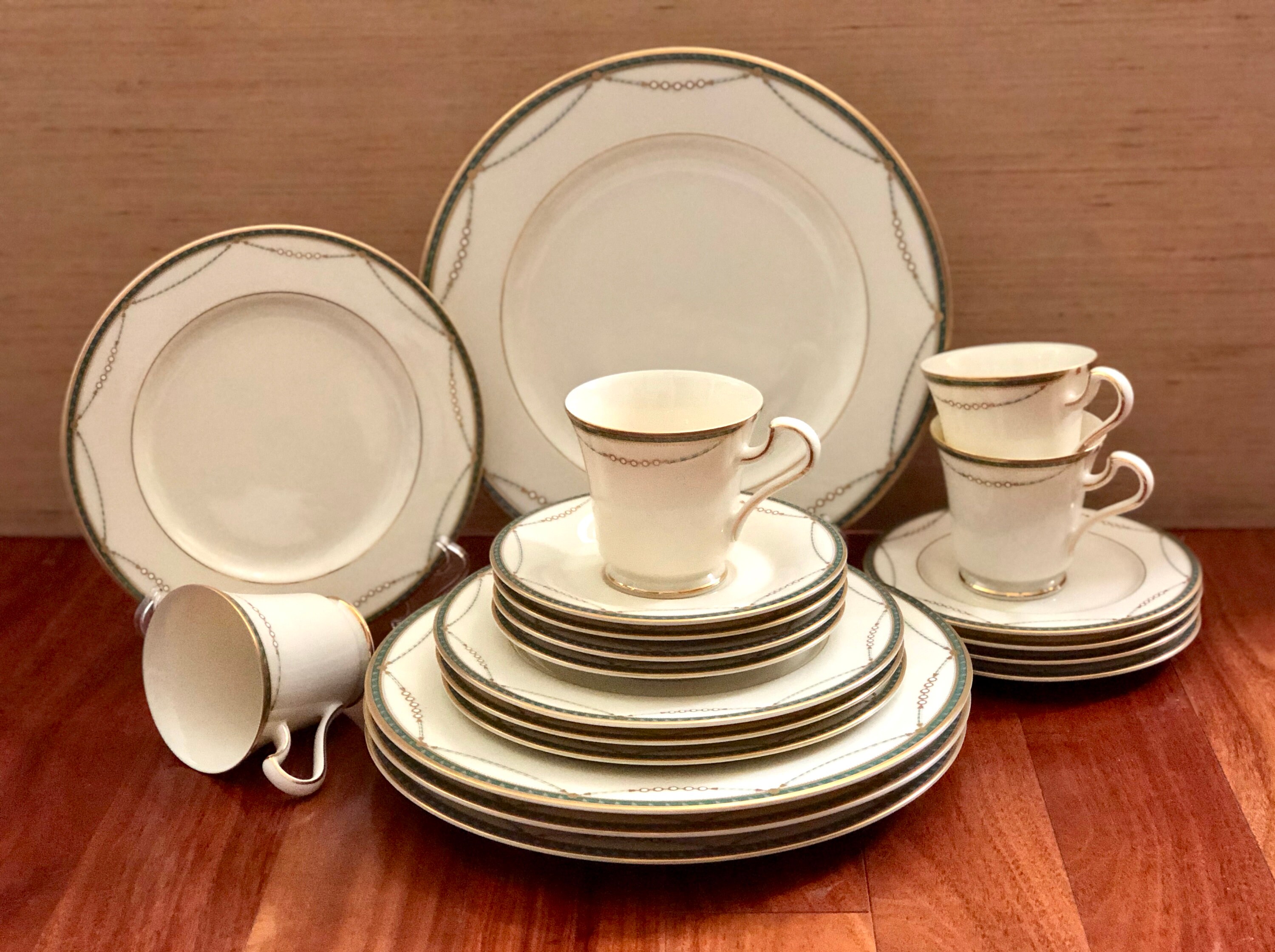 Vintage Mikasa Dinnerware Set, Laurent Teal & Gold, 20-piece
