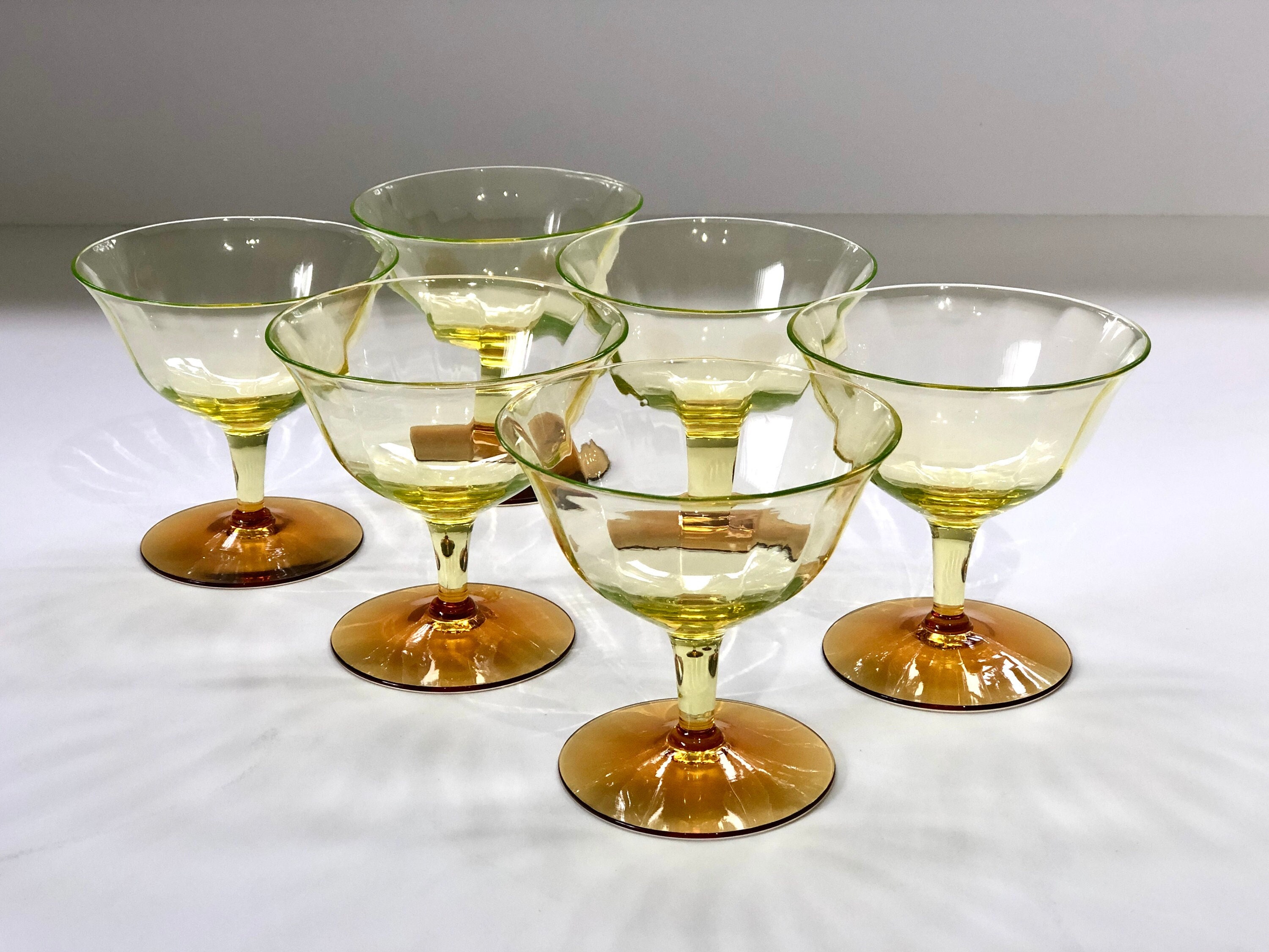 Champagne Flutes, Set of 4 Champagne Glasses Stemmed Toasting Drinkware  with Decorative Brass Metal Hammered Style Base