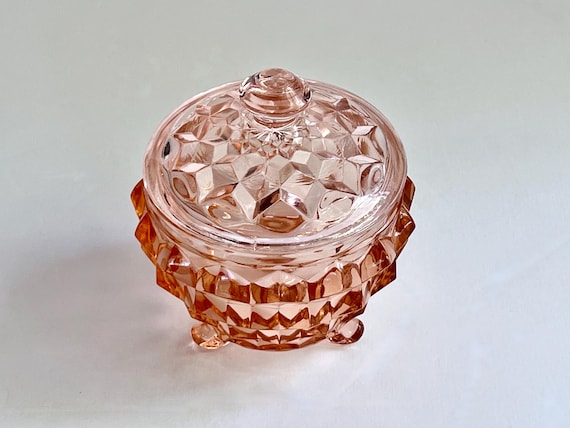 ピンクのディプレッショングラス クリーマー、シュガーボウル