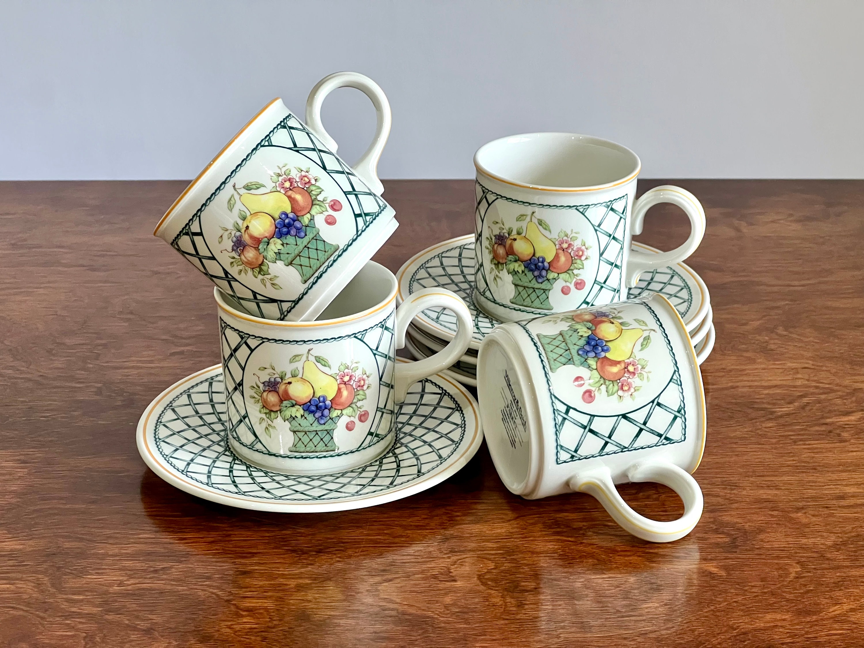 Villeroy & Boch Siena カップ&ソーサーとプレート 2セット Villeroy & Boch Siena カップ&ソーサーとプレート 2セット Set