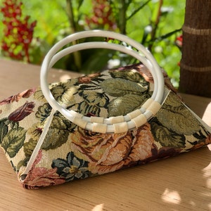 Tapestry Top Handle Handbag/Purse Round Circle White Handles Floral Tapestry Purse/Bag image 8