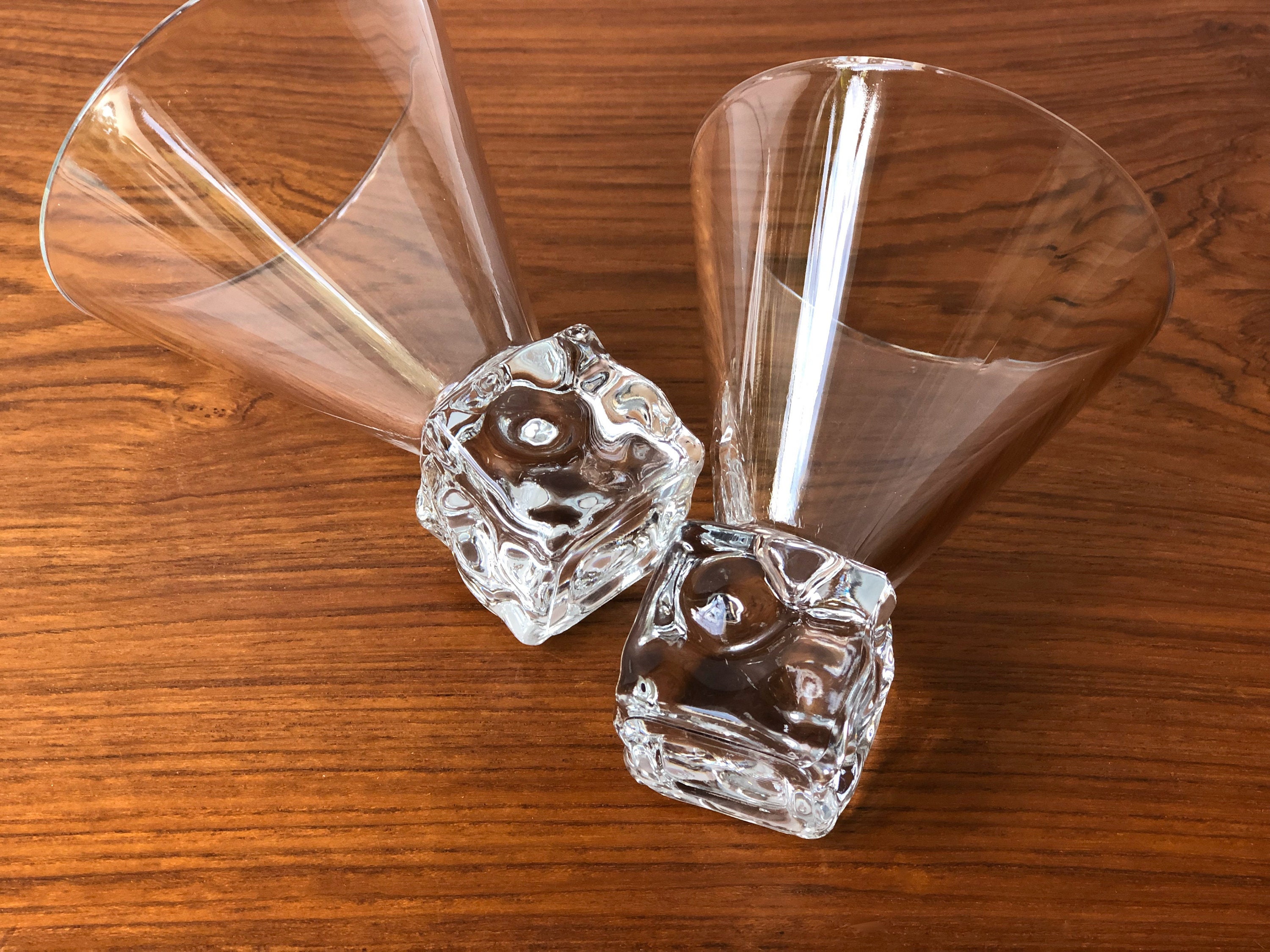 Stemless Martini Glasses Set of 2 Disaronno Melting Ice Cube Base Vintage  Mad Men Retro Cosmopolitan Retro Mid Century Barware No Flaws GIFT 