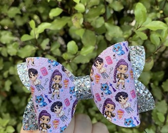 K-Pop Inspired Bow Hair Clip – Glittery, Handmade Accessory