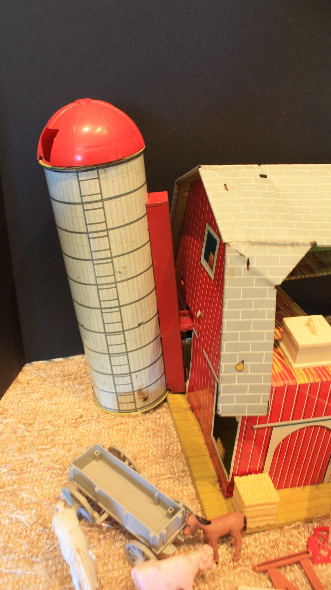 SALE Vintage Toy Barn and Silo Tin Litho 1950's and Etsy