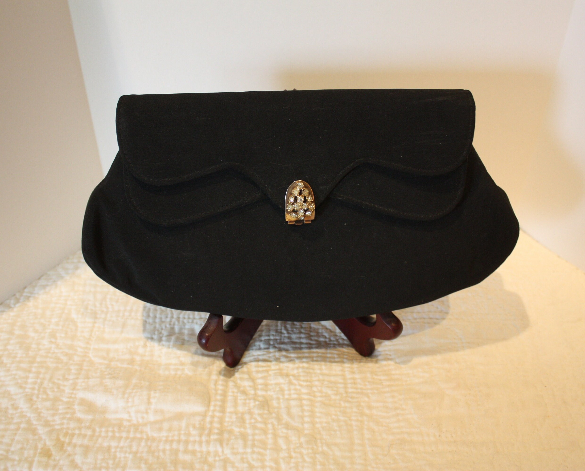 Classic black cheap clutch