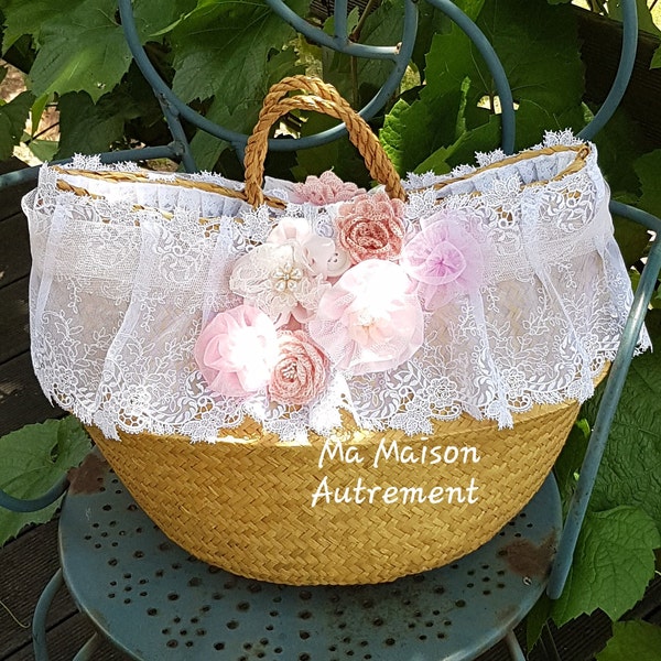 Panier Dekor und habillé mit Zahn und Blumen-Mosaik.