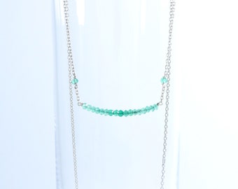 Collier avec pierres en agate verte facettée et chaîne ajustable - Création en argent 925 - Carara