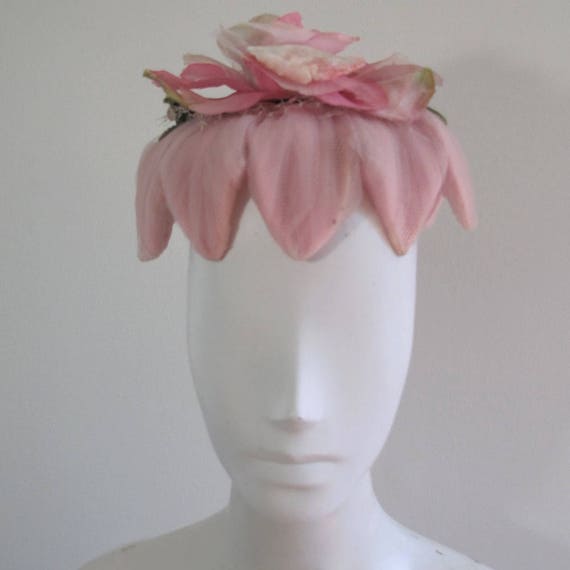 Vintage 40s Pink Petal Hat