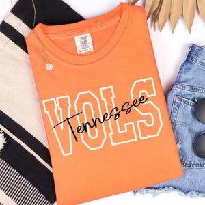 Vols, Tennessee, TN, Fútbol Americano, Baloncesto, Deportes, SVG, Sublimación, Descarga Digital, Archivo PNG