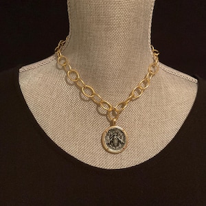 Gold Honey Bee Coin Pendant Necklace: Chunky Layering Chain