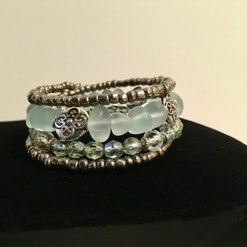 quatrefoil accent bracelet bijoux confirmation and Easter cross bracelet Beaded wrap bracelet modern and trendy layered bracelet
