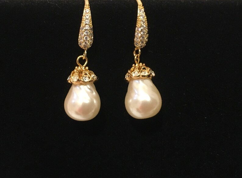 gift for mom Downton Abbey Great Gatsby Wedding and bridal Art Deco rhinestone and pearl earrings Vintage Baroque Pearl dangle earrings