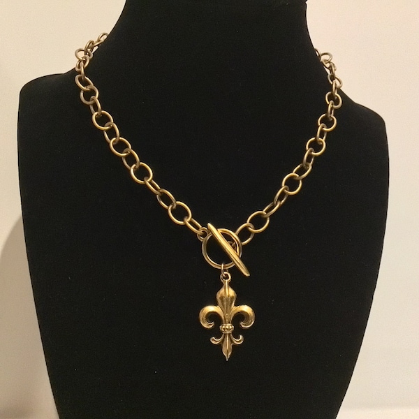 Antique Gold Chain with Fleur De Lis, chunky gold layering chain necklace, gold Fleur de lis, Mardi Gras necklace, religious christian