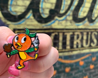 Florida Chill Pin with GLITTER