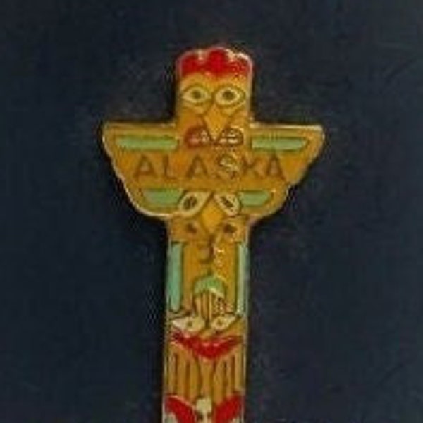 Totem Pole Pin Thunderbird Alaska Enameled Alaskan Pin Tribal Totem AK Gift Idea