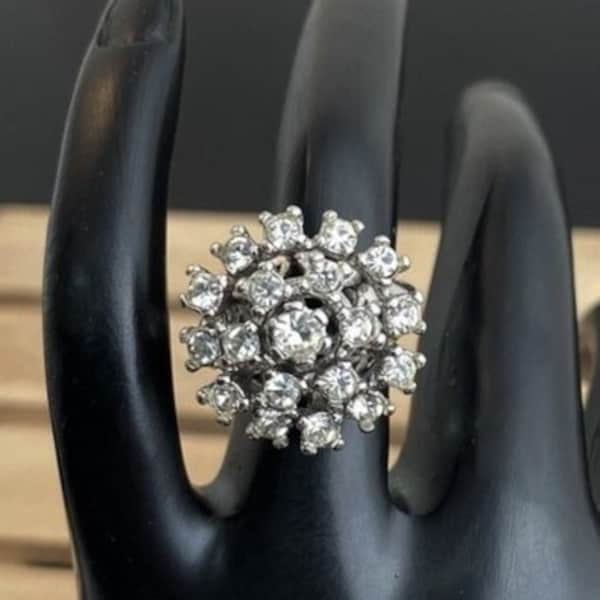 Vintage 18KT HGE Cluster Ring Heavy Gold Electroplate Ring Floral Design Clear Stones
