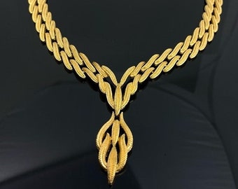 Vintage Monet Necklace Textured Linked Rings Gold Tone Necklace Signed Beautiful Design Rare HTF Vintage Monet Choker Necklace