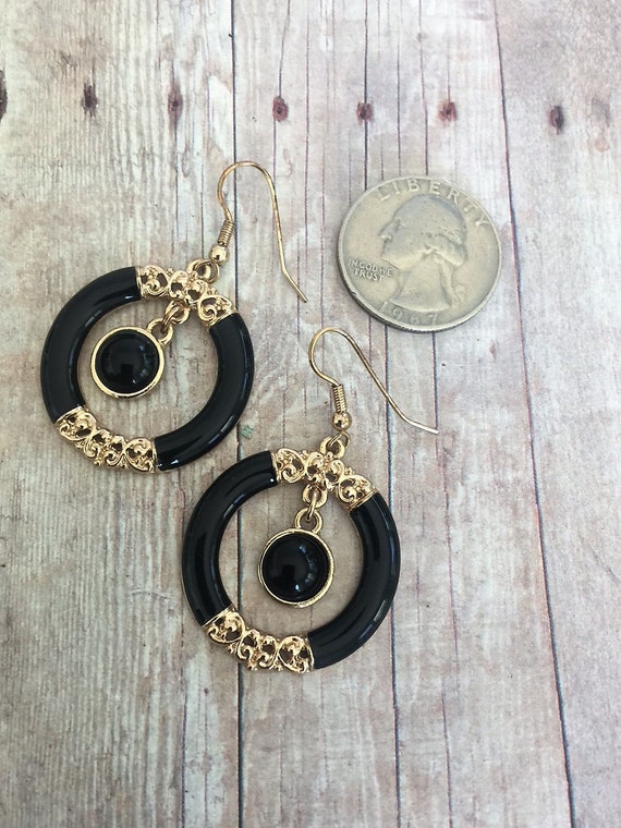 Vintage Black and Gold Tone Earrings Dangling Bla… - image 3