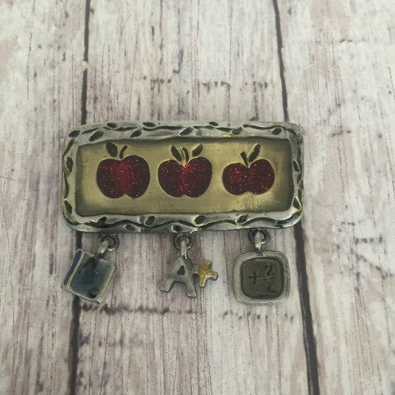 Vintage Brooch Red Enamel Apple Pin Old Fashioned… - image 1
