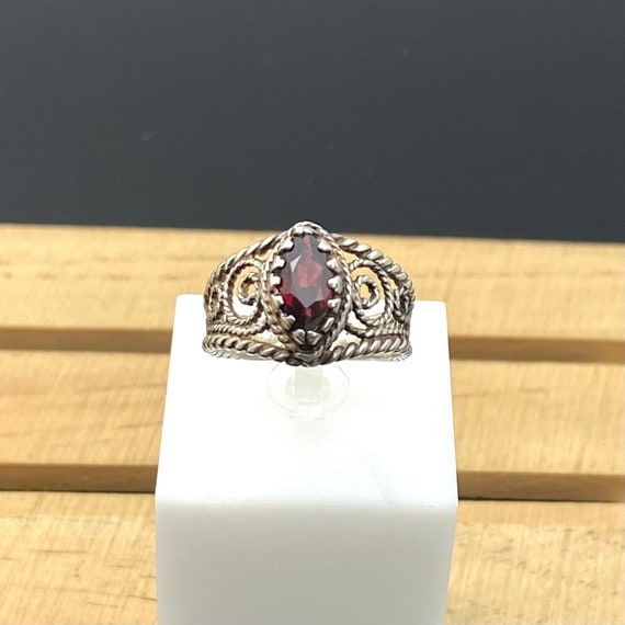 Vintage Garnet 925 Silver Ring Rope Edge Design D… - image 5