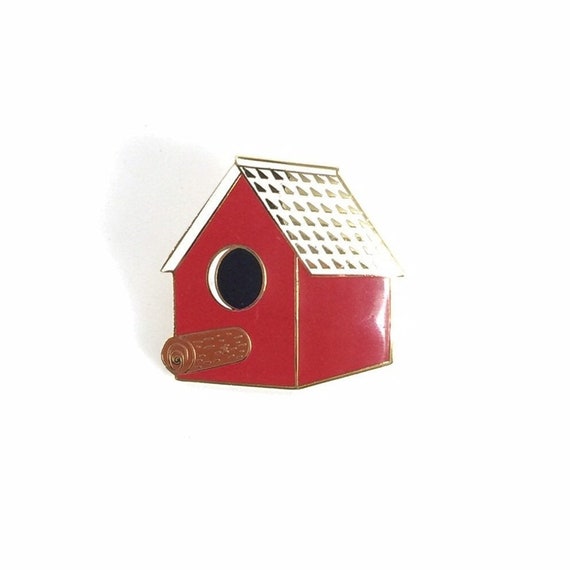 Vintage Red Enameled Birdhouse Pin Gold Tone Base… - image 1