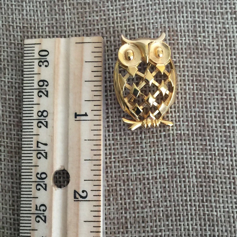 Vintage TRIFARI Gold Tone Owl Brooch Gift Idea for Her Crown Trifari Owl Jewelry Designer Vintage Jewelry Owl Pin