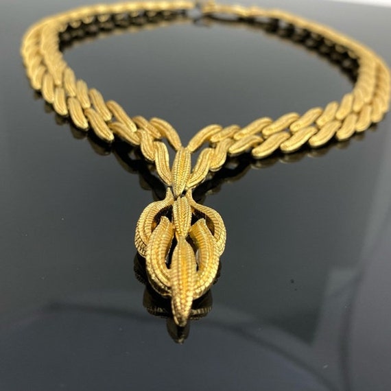 Vintage Monet Necklace Textured Linked Rings Gold… - image 3