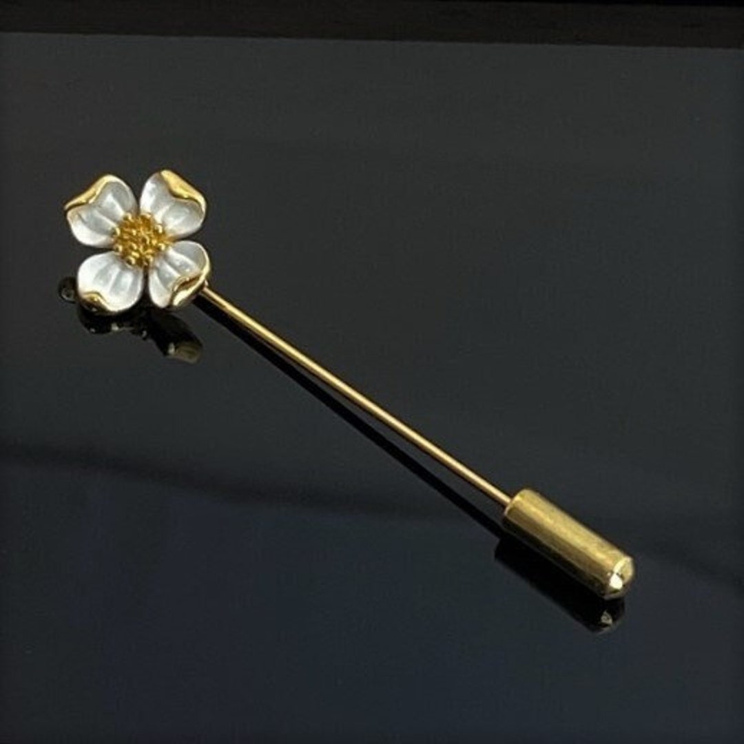 Vintage Crown Trifari Dogwood Flower Stick Pin Lapel Pin Floral White ...