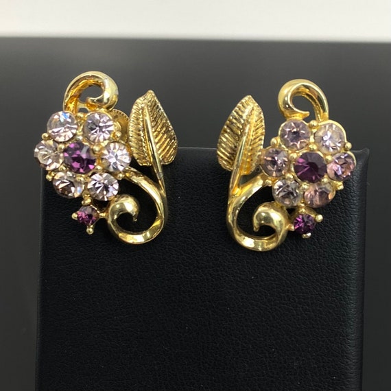 Vintage Coro Flower Earrings Purple Faceted Stone… - image 5